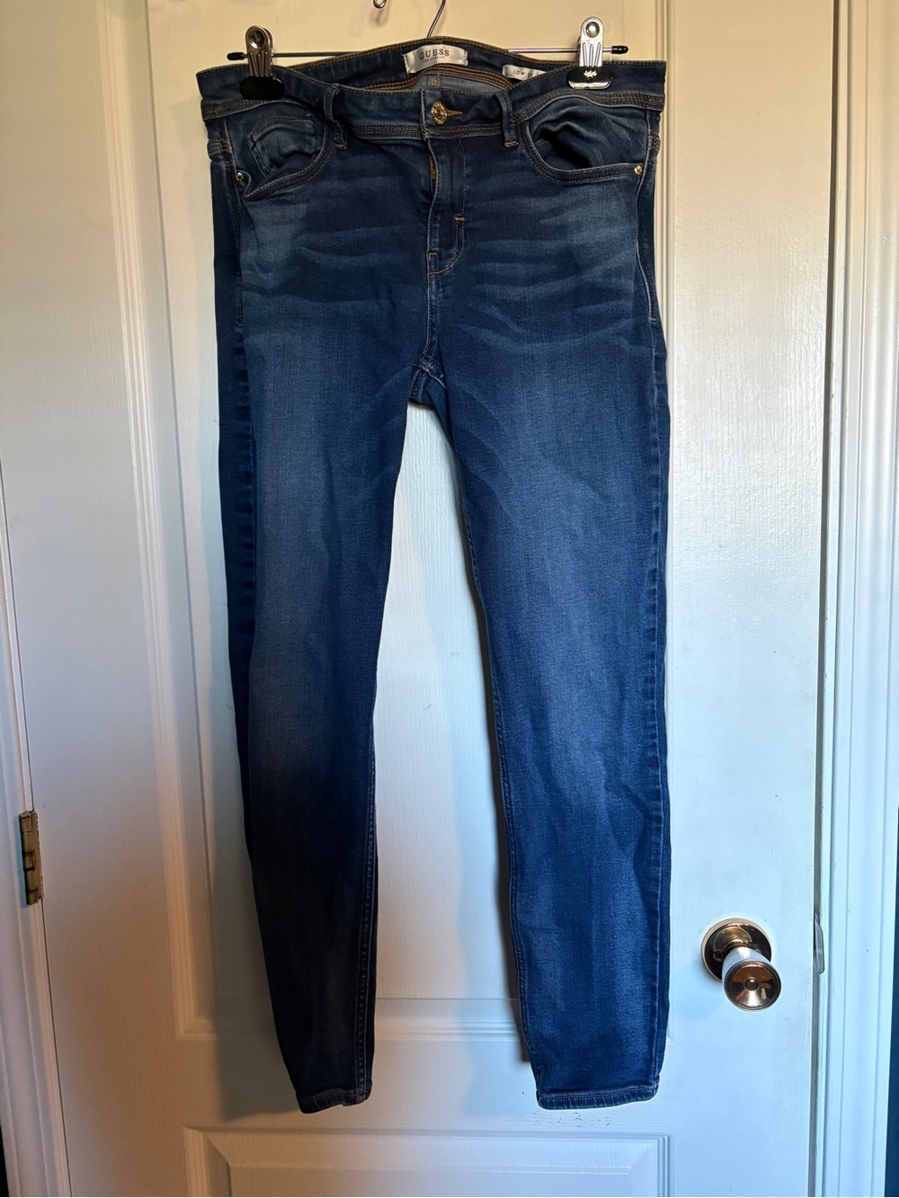 Guess Women's Low Rise Dark Wash Skinny Jeans